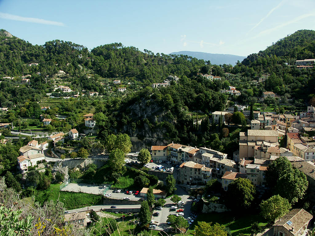 The small village "Gilette" north of Nice, France