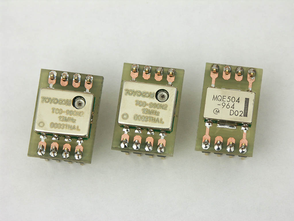 Breadboard adapters for Toyocom TCO-990N2 and Murata MQE504 VCO